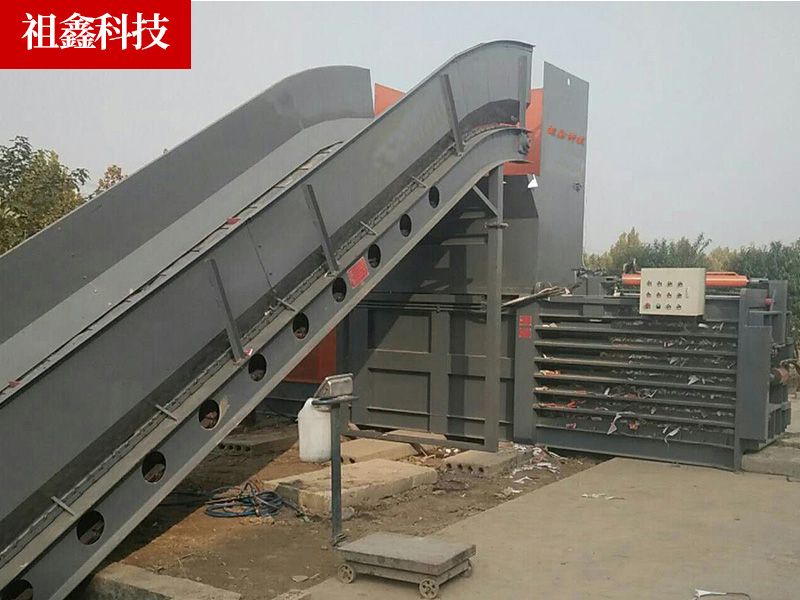 200吨开关门型废纸打包机